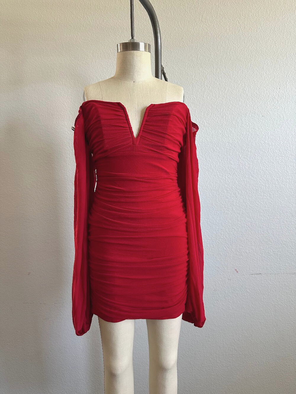 Velvi Red Ruched Off Shoulder Mini Dress Long Sleeve Size Small